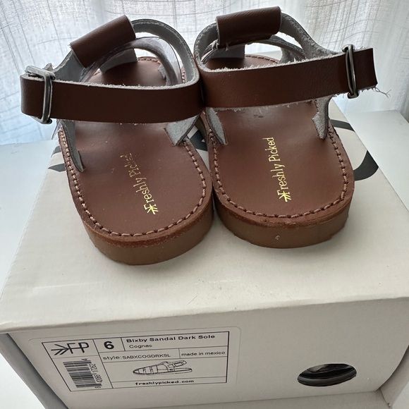 Freshly Picked Toddlers Bixby Cognac Sandals NWT - Picture 4 of 5